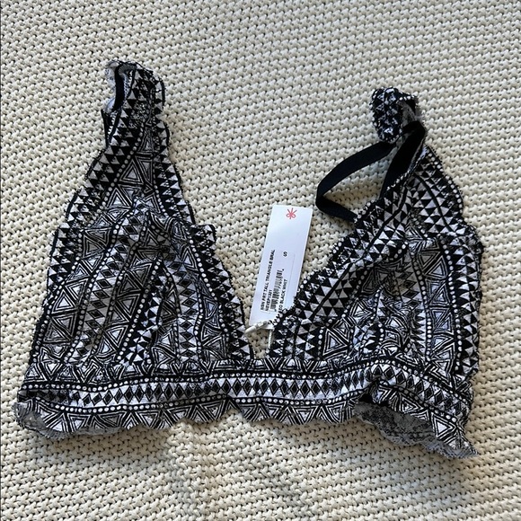 NWT Cosabella geometric lace bralette - Picture 1 of 4